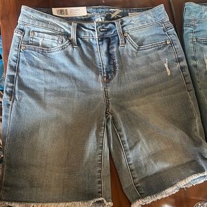 Brand New size 4 Bermuda Shorts